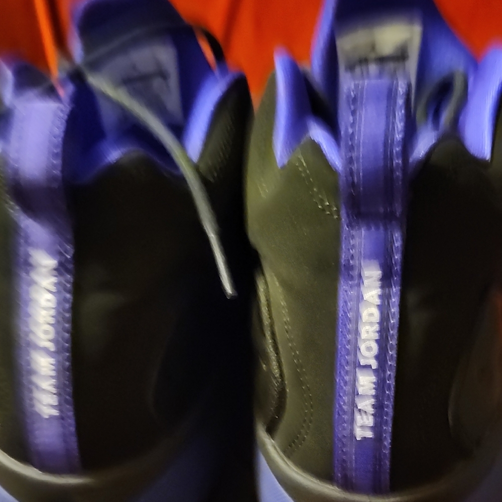 Black and Blue High-Top Athletic Shoes with Contoured Design - Picture 3 of 14